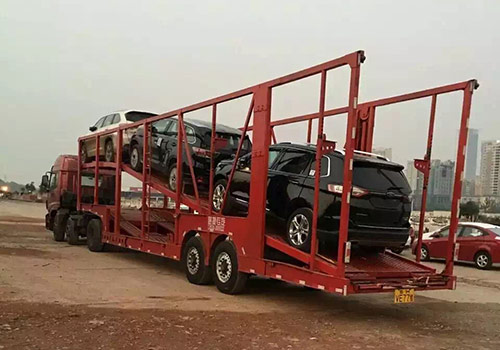 西安到烏魯木齊托運一臺小轎車案例