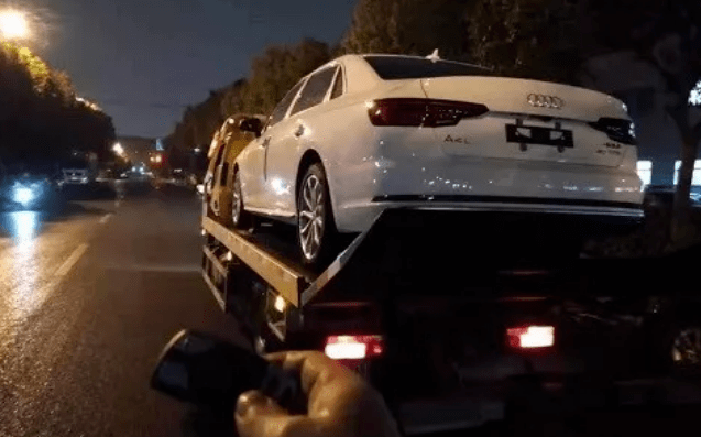 轎車(chē)托運(yùn)發(fā)展越快，收費(fèi)越貴嗎？-鑫邦運(yùn)車(chē)