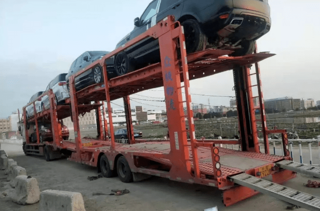 小型的轎車托運(yùn)公司具有哪些優(yōu)勢？-鑫邦運(yùn)車